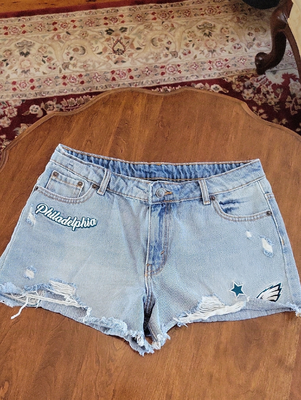 Philadelphia Eagles NFL Denim Shorts - Picture 2 of 8